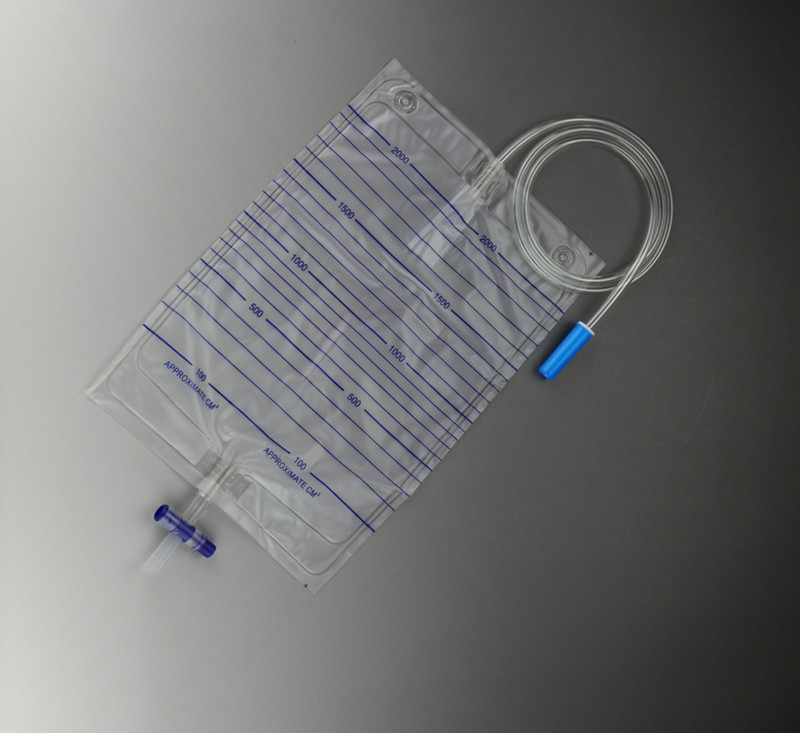 AT-C03 Urine Bag With T Valve